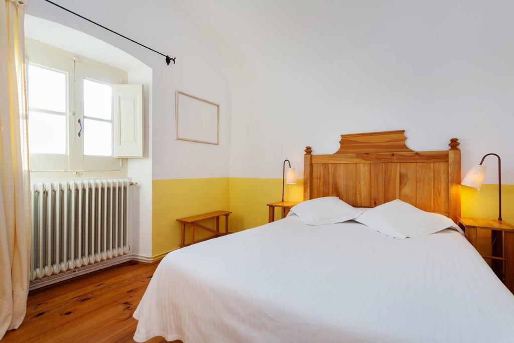 Can Felicia Hotel Beuda Pokój zdjęcie
