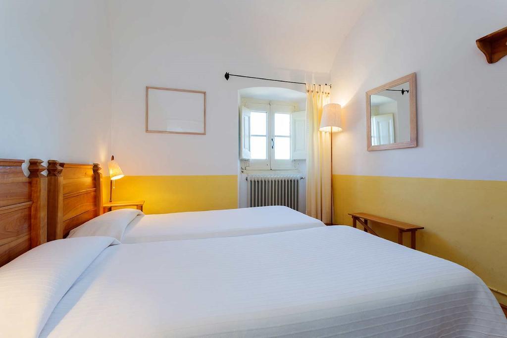 Can Felicia Hotel Beuda Pokój zdjęcie