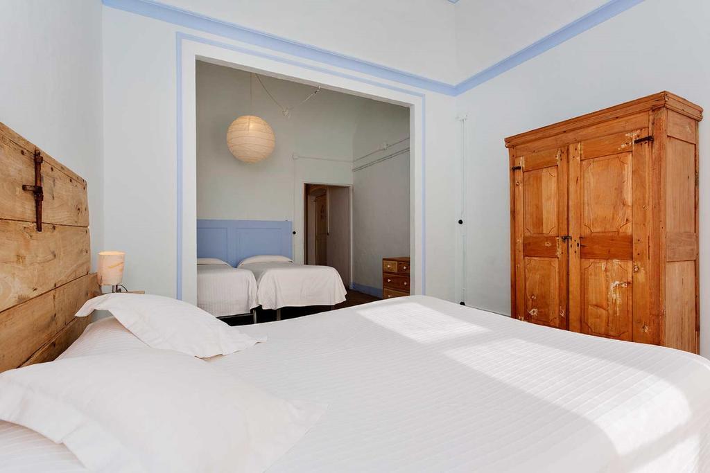 Can Felicia Hotel Beuda Pokój zdjęcie