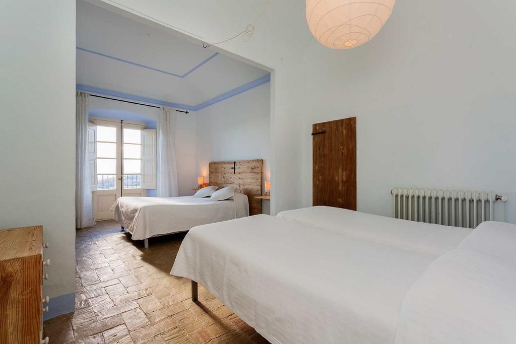 Can Felicia Hotel Beuda Pokój zdjęcie